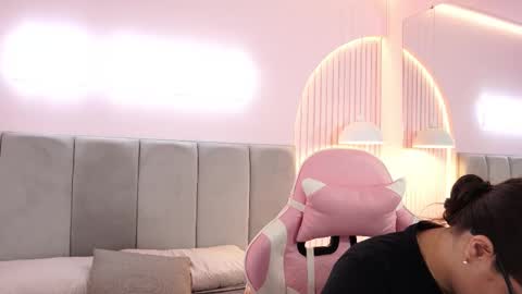 Teylor  Kim online show from 01.08.26