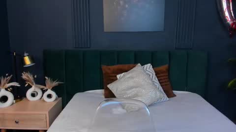 Taylor Bennet online show from 03.03.25