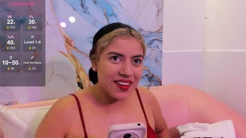 taylor_cupper_ online show from 10.08.25