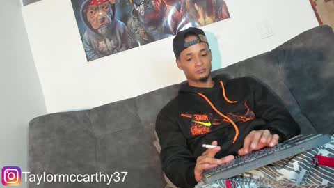 Taylor Mccarthy online show from 01.03.25