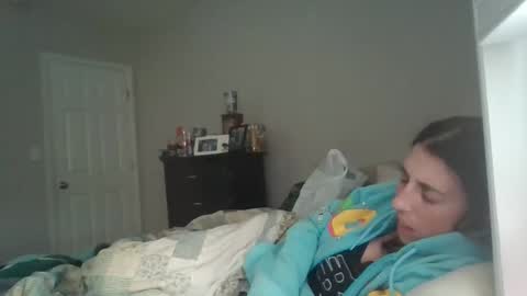 Snapshot of taylorslay chatting on 04.25.26 taylorslay online show from 04.25.26