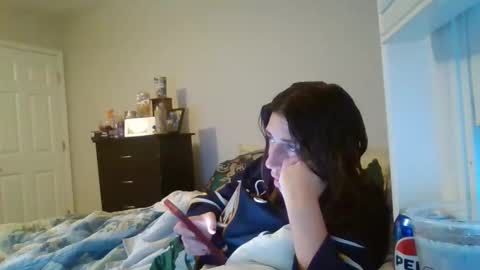 Snapshot of taylorslay chatting on 05.01.26 taylorslay online show from 05.01.26