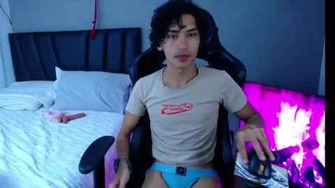 Tayron online show from 04.27.26