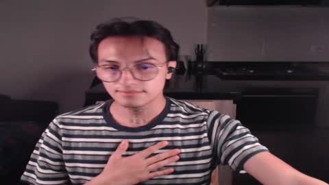 Snapshot of te0__0 chatting on 02.13.25 Teo independent model online show from 02.13.25