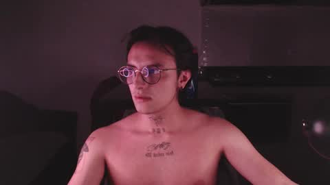 Snapshot of te0__0 chatting on 03.12.25 Teo independent model online show from 03.12.25