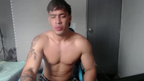 Snapshot of team23hot0 chatting on 10.02.25 team23hot0 online show from 10.02.25