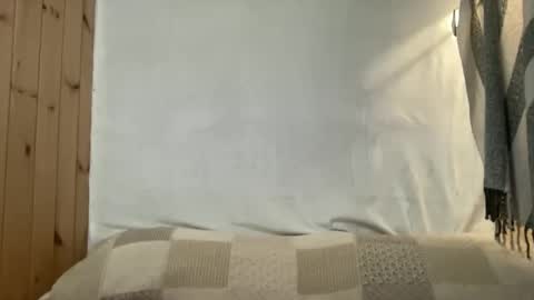 Snapshot of tease4meplz chatting on 09.23.25 tease4meplz online show from 09.23.25