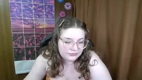 Snapshot of teasing_dora chatting on 06.12.26 Teasing Dora online show from 06.12.26