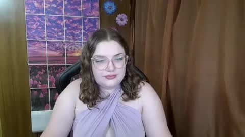 Snapshot of teasing_dora chatting on 06.26.26 Teasing Dora online show from 06.26.26