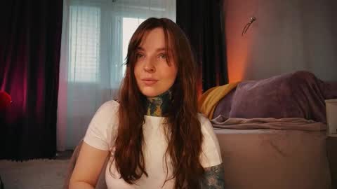 Mary     X TechnoElfff  INST    fansly kissmary online show from 11.15.25