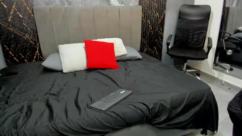 Tedy online show from 04.17.26