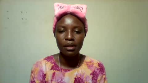 Snapshot of tee_kaicy chatting on 01.19.25 kaicy online show from 01.19.25