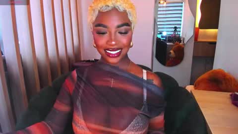 Teerry online show from 11.04.25