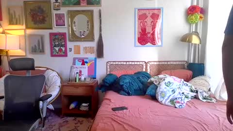 teethirstrap online show from 12.22.24