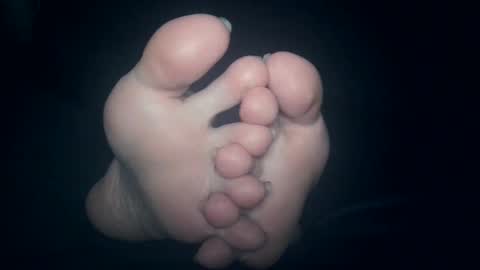 Viv West online show from 02.20.26