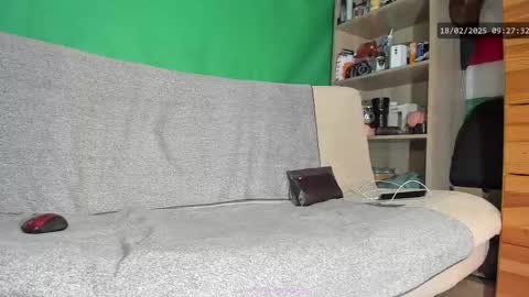 Virg Lszl online show from 02.18.25