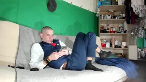 Snapshot of telepaticman chatting on 02.03.26 Virg Lszl online show from 02.03.26