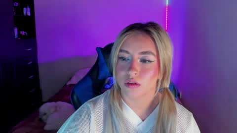 Sara online show from 04.09.26