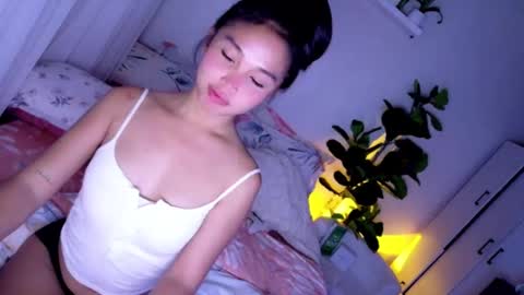 temptessa20 online show from 11.21.25