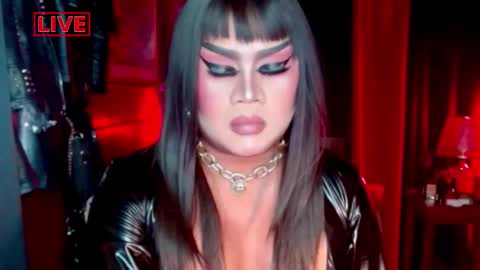 Snapshot of temptress_cocoxxx chatting on 03.11.26 Mistress Coco online show from 03.11.26