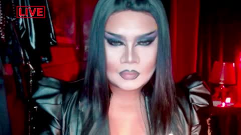 Snapshot of temptress_cocoxxx chatting on 04.06.26 Mistress Coco online show from 04.06.26