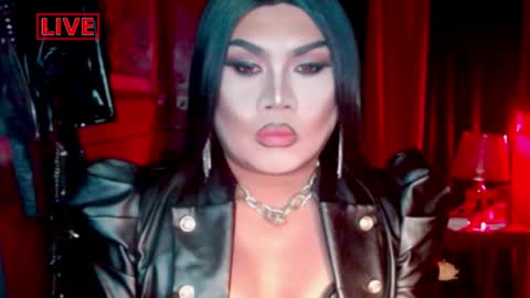 Snapshot of temptress_cocoxxx chatting on 04.08.26 Mistress Coco online show from 04.08.26