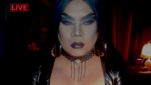 Snapshot of temptress_cocoxxx chatting on 05.16.26 Mistress Coco online show from 05.16.26