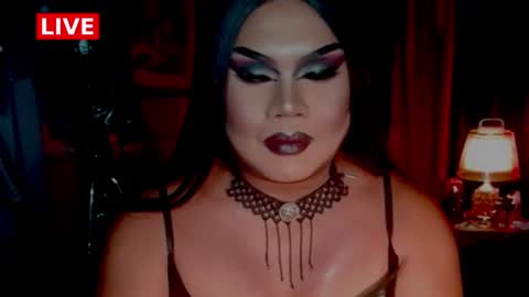 Snapshot of temptress_cocoxxx chatting on 06.20.26 Mistress Coco online show from 06.20.26