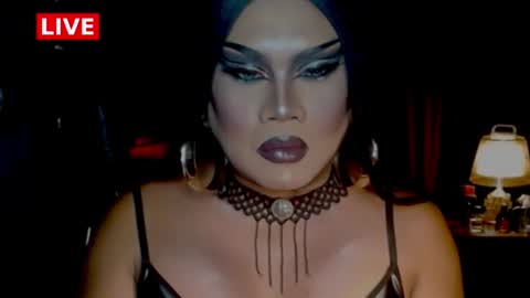 Snapshot of temptress_cocoxxx chatting on 06.24.26 Mistress Coco online show from 06.24.26