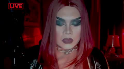 Snapshot of temptress_cocoxxx chatting on 07.16.26 Mistress Coco online show from 07.16.26