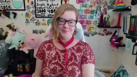 Snapshot of ten_tickle_pixie chatting on 03.11.26 Pixie and Tentacle Overlord online show from 03.11.26