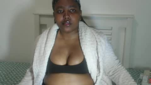 Snapshot of tenderousdoll chatting on 06.25.26 TenderousDoll online show from 06.25.26