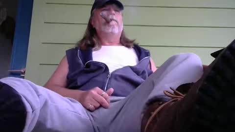 Tennredneck online show from 10.26.25