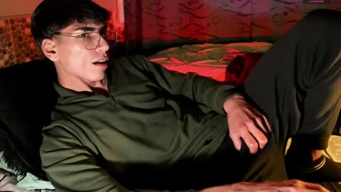 Snapshot of teo_369 chatting on 02.20.25 Teo online show from 02.20.25