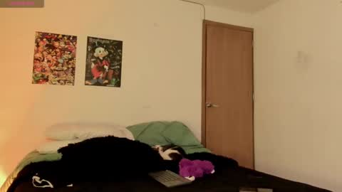 Snapshot of teo_369 chatting on 10.18.25 Teo online show from 10.18.25