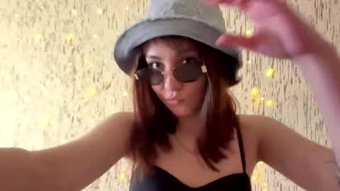Dora online show from 06.03.26