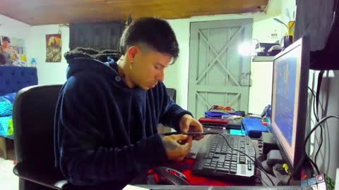 teoyes_ online show from 11.08.25