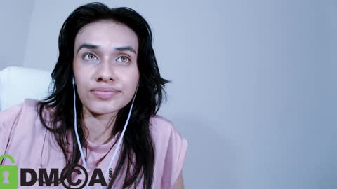 Lisa online show from 12.17.24