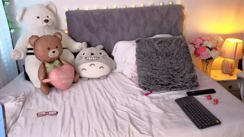 Emily online show from 02.25.26