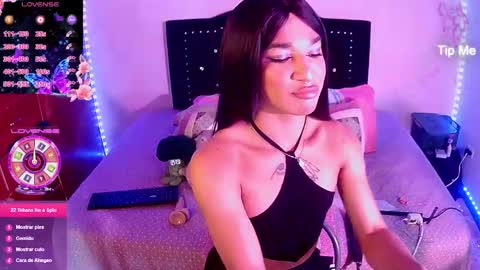 terra sunligth  indepent model online show from 01.15.26