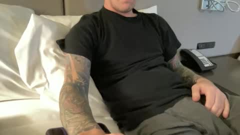 Snapshot of terracoa66 chatting on 12.02.25 Terracoa66 online show from 12.02.25