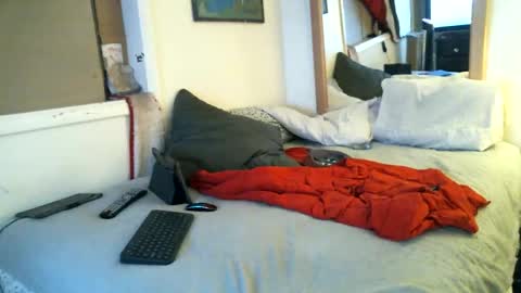 Axle online show from 01.04.25