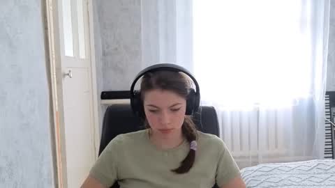 Anny Simpson online show from 10.01.25