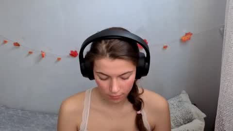 Anny Simpson online show from 10.16.25