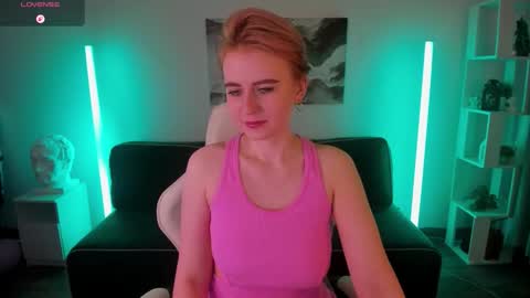 Snapshot of terry_roberrtson chatting on 02.27.26 terry_roberrtson online show from 02.27.26