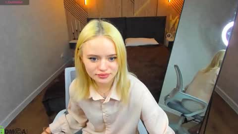 Tessa online show from 03.25.26