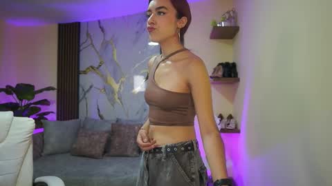 Tessa Fox online show from 02.06.26