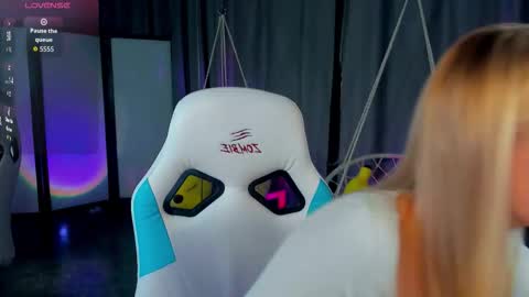 Snapshot of tessahamilton chatting on 02.02.26 TessaHamilton online show from 02.02.26