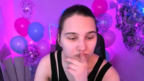 Tessa online show from 02.04.26