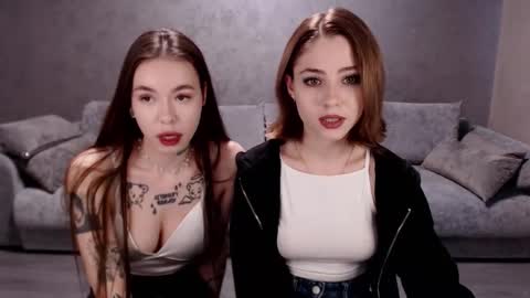 Snapshot of tessawillson chatting on 02.12.26 Tessa online show from 02.12.26